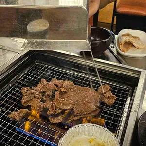 호르몬치치 사진