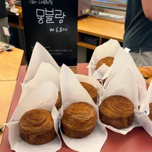 뚜쥬루과자점 사진