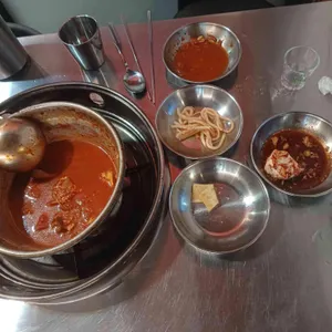502찌개마을&옛날삼겹살 대표 사진