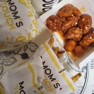 맘스터치 사진