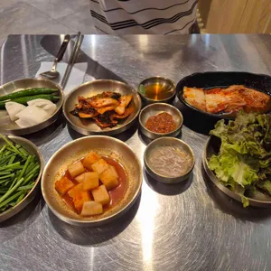 수변최고돼지국밥 롯데백화점 사진