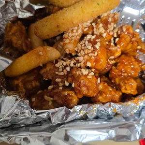 큰집닭강정 대표 사진