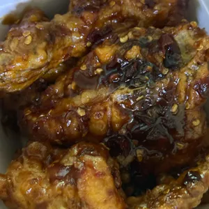치킨플러스 사진 1