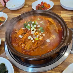 항아리석갈비&김치찌개 대표 사진