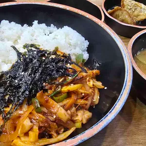 오늘은 덮밥 사진