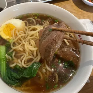 진중 우육면관 사진