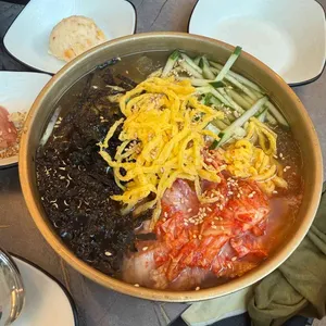 육심가 사진