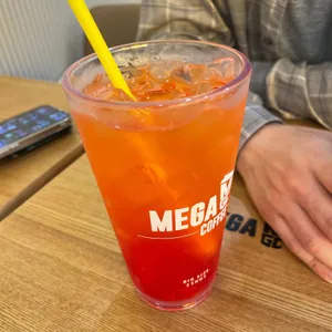메가커피 대표 사진