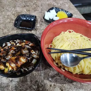 짬이뽕이 대표 사진
