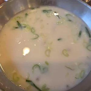 이화수 전통육개장 대표 사진