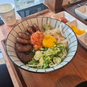 자유의언덕 사진