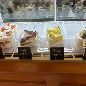시즌모먼트 리뷰 사진