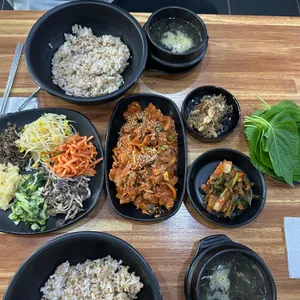장수보리밥 사진