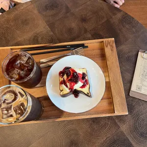 카페 본 투 비 클래식 대표 사진