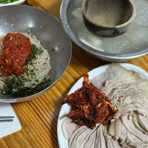 동루골막국수 대표 사진