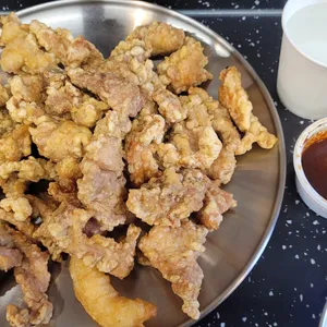 슈프림떡볶이 사진