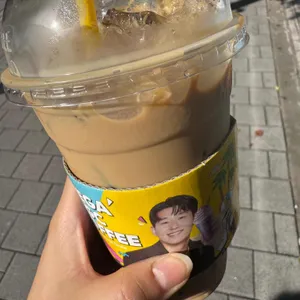 메가커피 대표 사진
