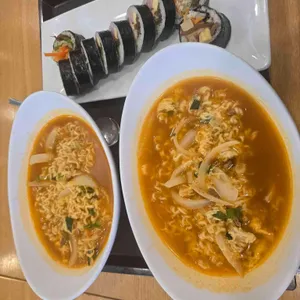 얌샘김밥 사진