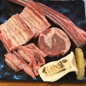 십삼대 대표 사진