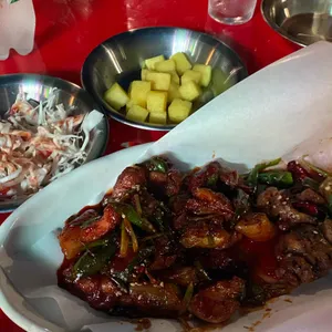 치킨플러스 사진