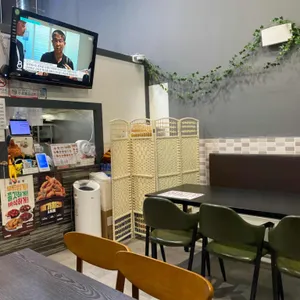 치킨플러스 리뷰 사진