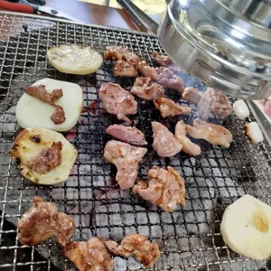 원조툇골바위집 대표 사진