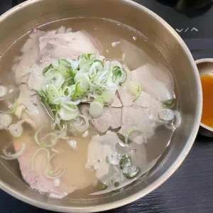돈골약방 대표 사진