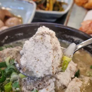 맷돌로만 사진