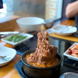 원조뼈다귀감자탕 사진