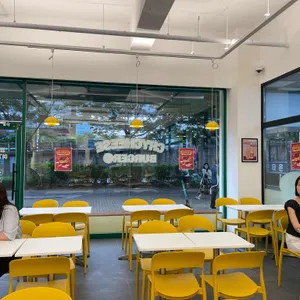 크라이치즈버거 리뷰 사진