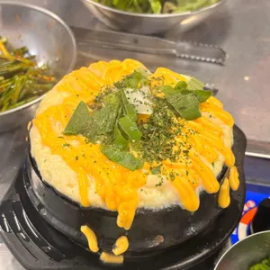 동두천솥뚜껑삼겹살 대표 사진