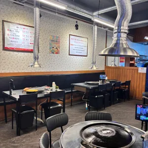 동두천솥뚜껑삼겹살 리뷰 사진