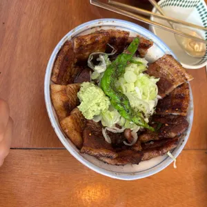형제 부타동 사진