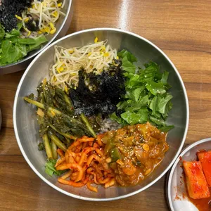 석촌 칼국수 보리밥 본점 사진
