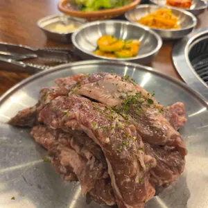 금빛본가 사진