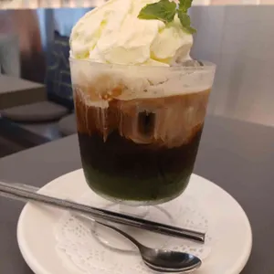 카페아들러 사진 1