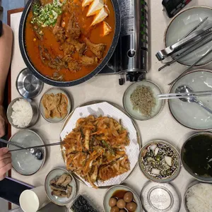 돌산등대집 대표 사진