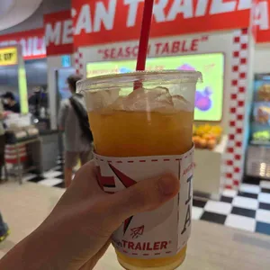 아메리칸트레일러시즌테이블 사진 1