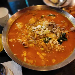 흥선 대표 사진
