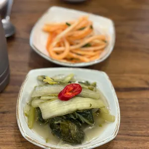 강마을 다람쥐 사진