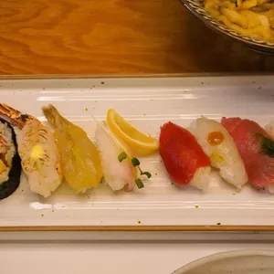 본참치 사진