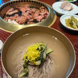 봉피양 대표 사진
