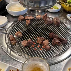 김돈이 사진