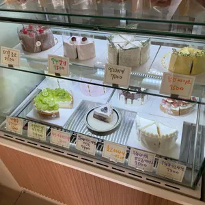 데이 오프 나이트 리뷰 사진