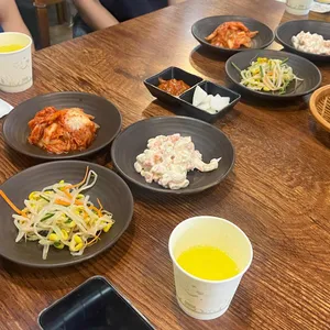 가평솥뚜껑만난닭 사진