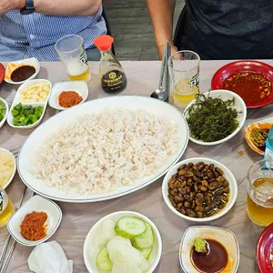 갯마을식당 사진