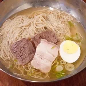 로동집 사진