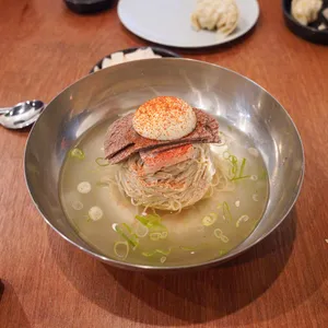 로동집 사진
