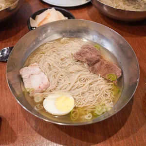 로동집 사진