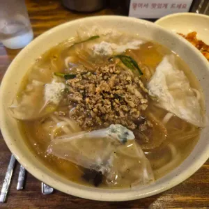 명동교자 대표 사진